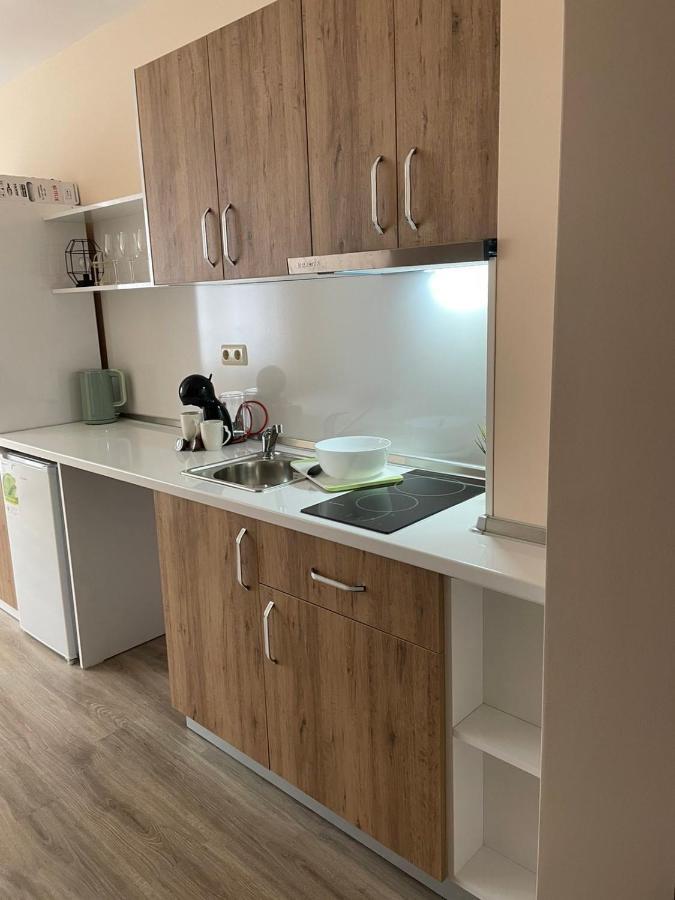 Private Apartments In Apolon Равда Екстер'єр фото