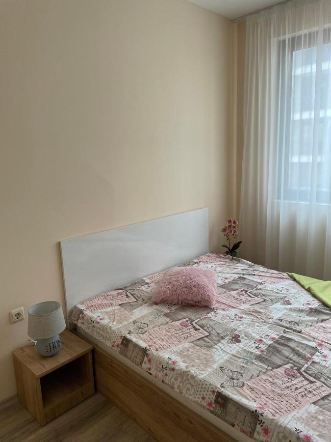 Private Apartments In Apolon Равда Екстер'єр фото