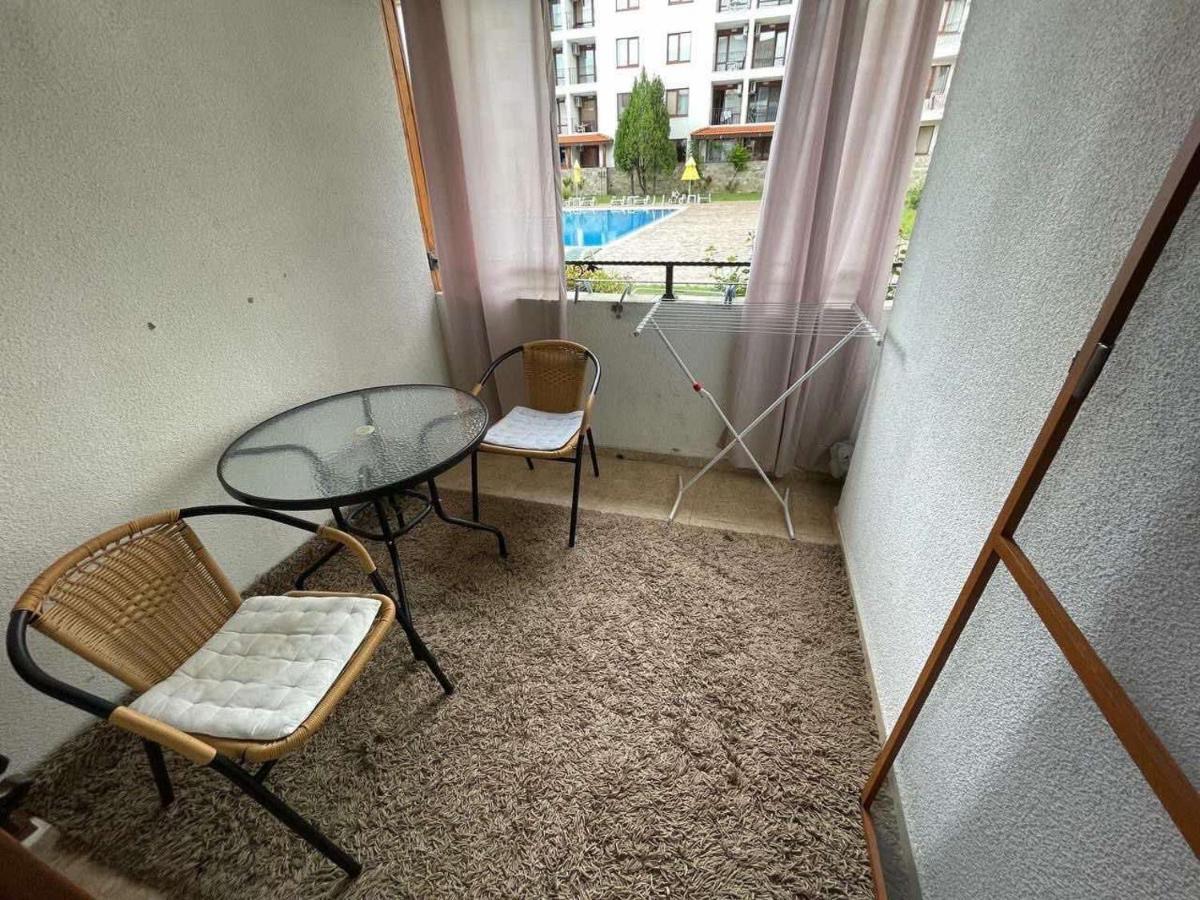 Private Apartments In Apolon Равда Екстер'єр фото