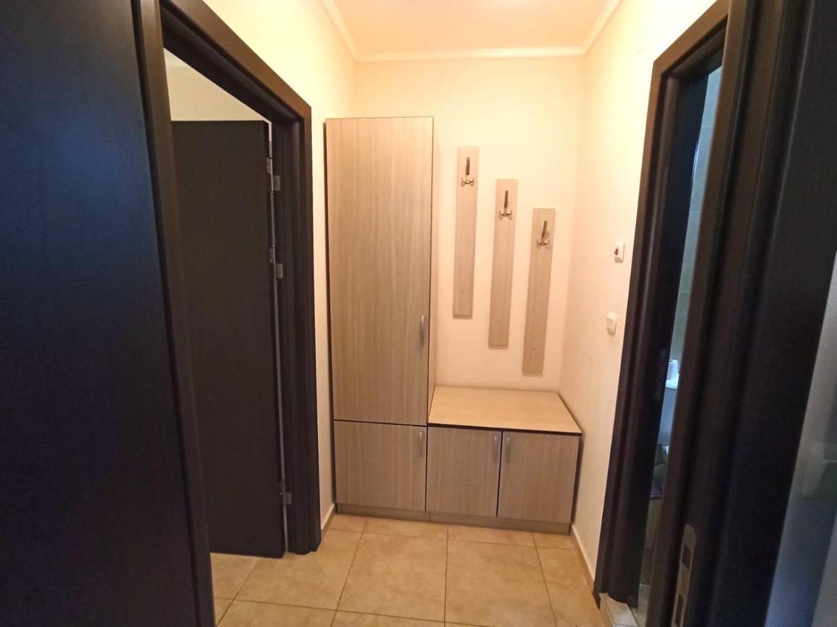 Private Apartments In Apolon Равда Екстер'єр фото