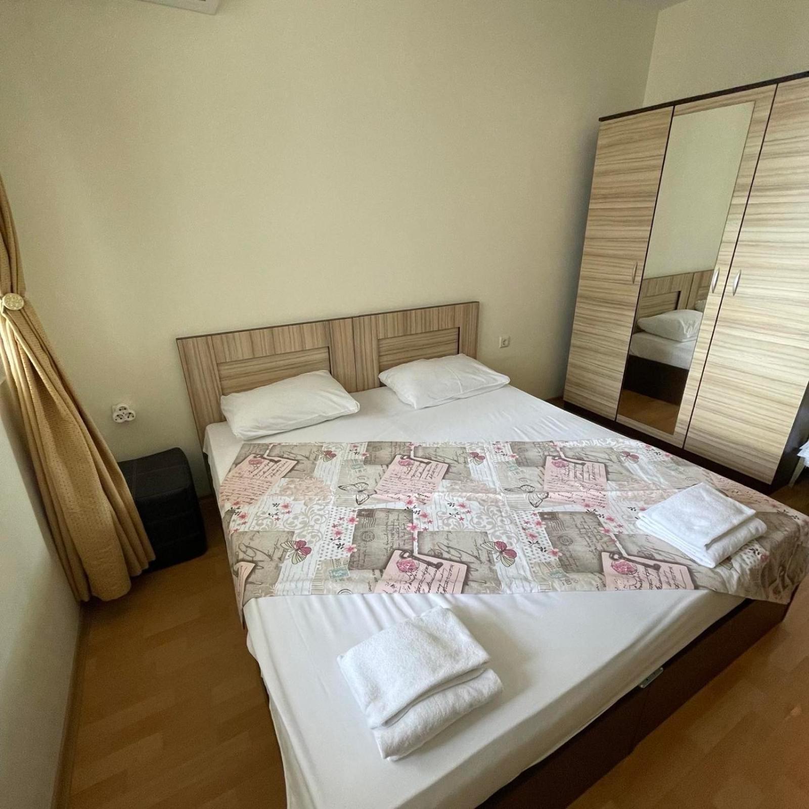 Private Apartments In Apolon Равда Екстер'єр фото