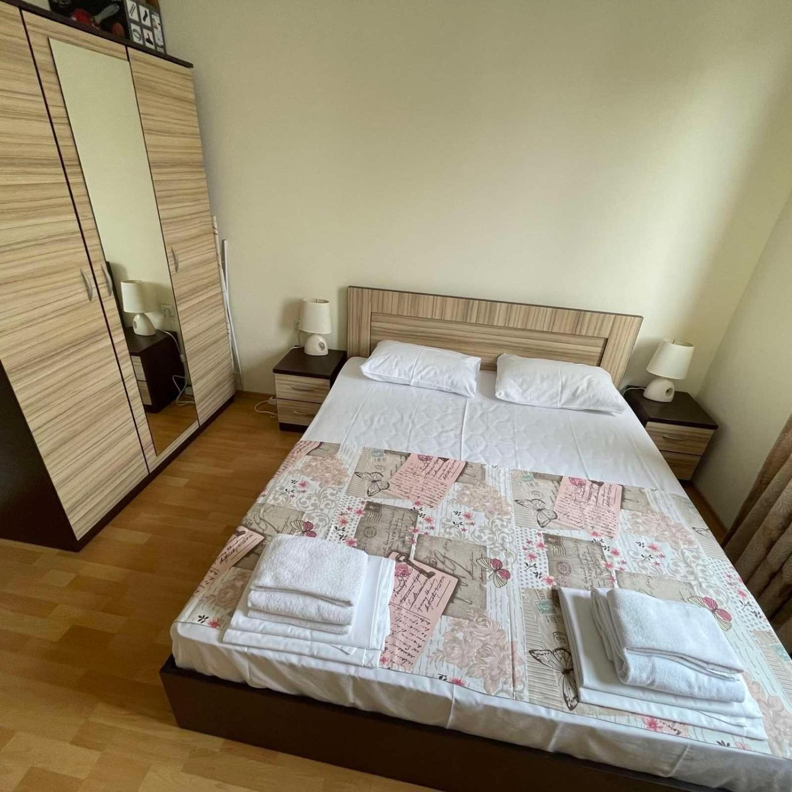 Private Apartments In Apolon Равда Екстер'єр фото