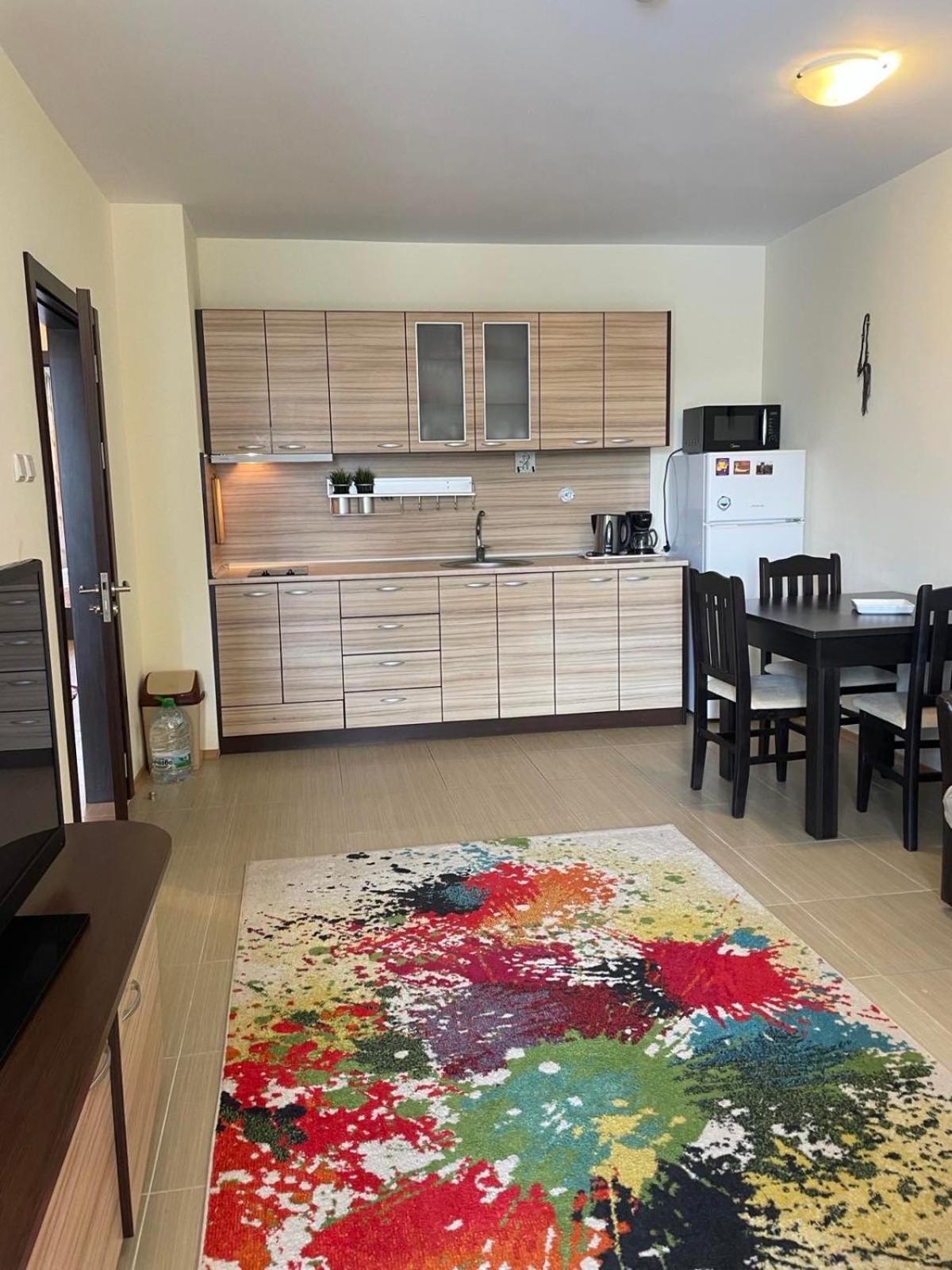 Private Apartments In Apolon Равда Екстер'єр фото