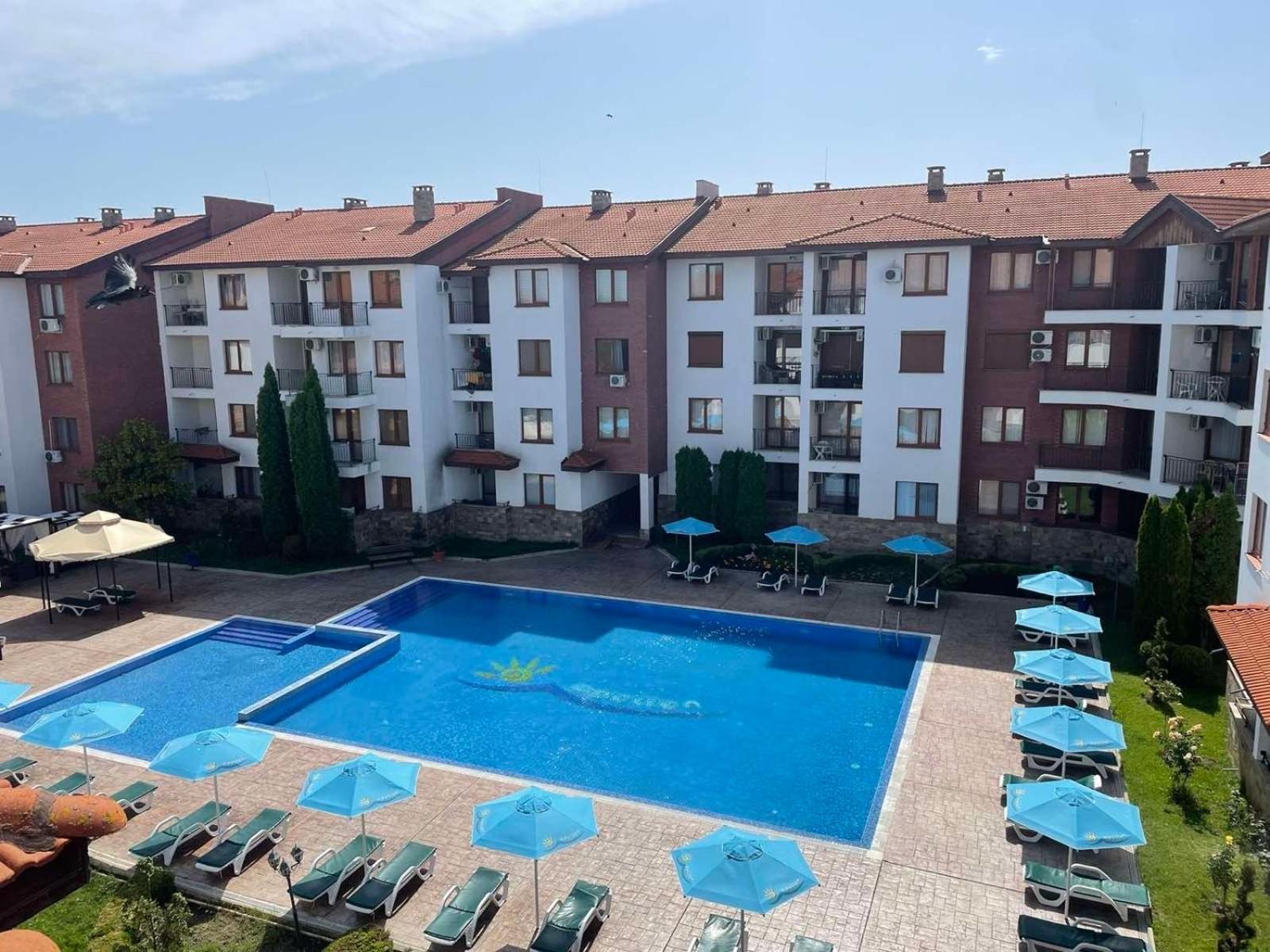 Private Apartments In Apolon Равда Екстер'єр фото